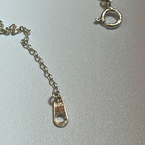 Kohl's Tree of Life Necklace Sterling Silver Charm 1mm Trace Chain 18in Long - Picture 3 of 14